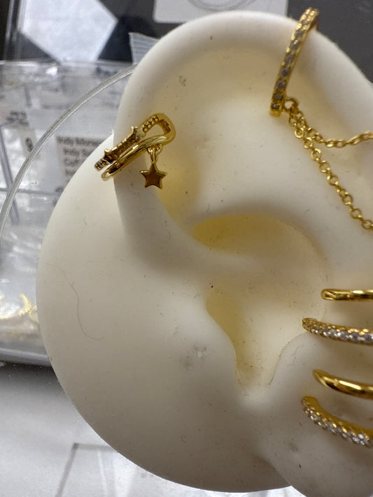 Star dangle cuff